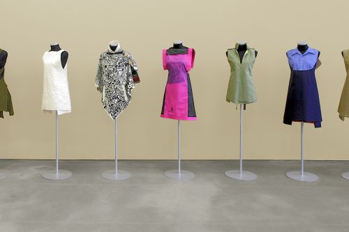 Andrea Zittel – Smockshop Berlin – Berlin