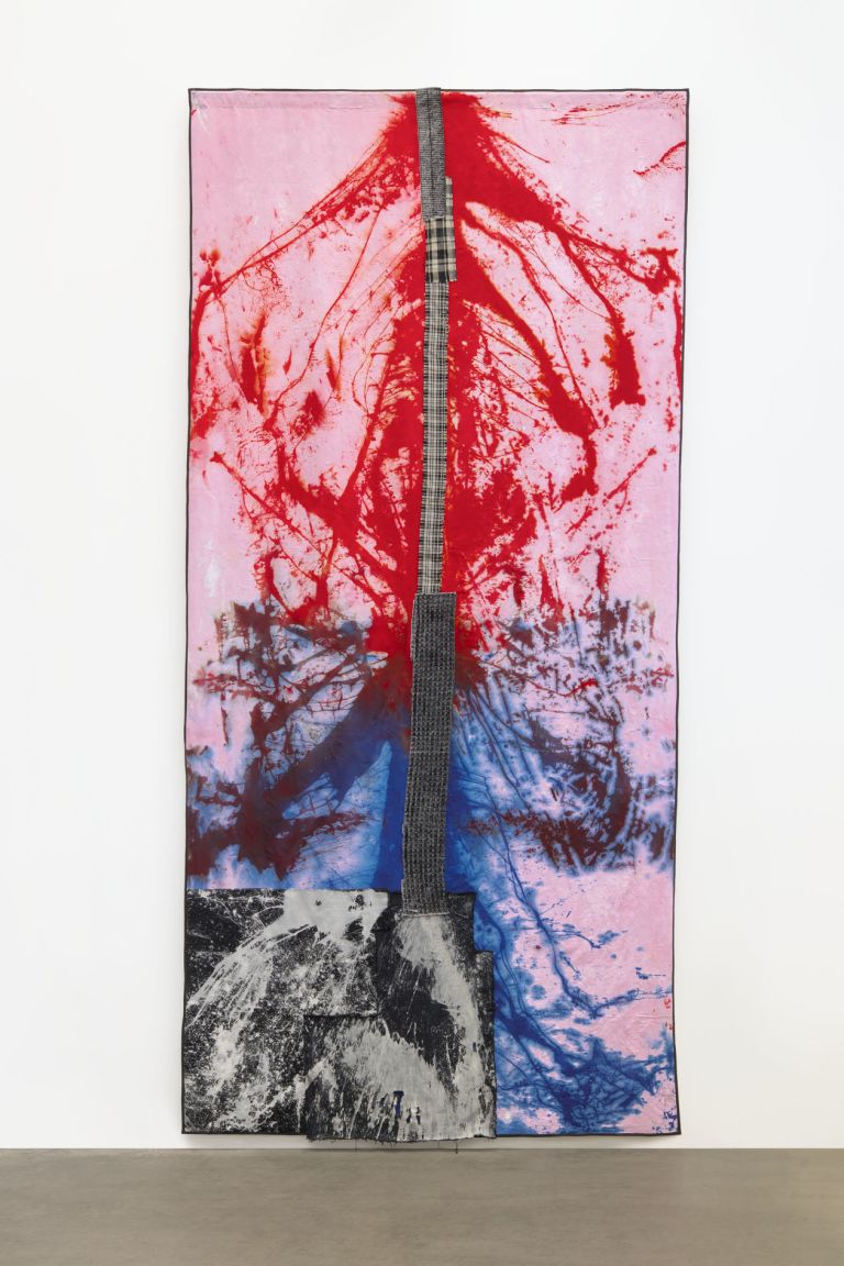 Sterling Ruby
QUILT (7907), 2022
Bleached and dyed canvas, and fabric remnants
643.9 &times; 307.3 &times; 15.2 cm
253 1/2 &times; 121 &times; 6 inches