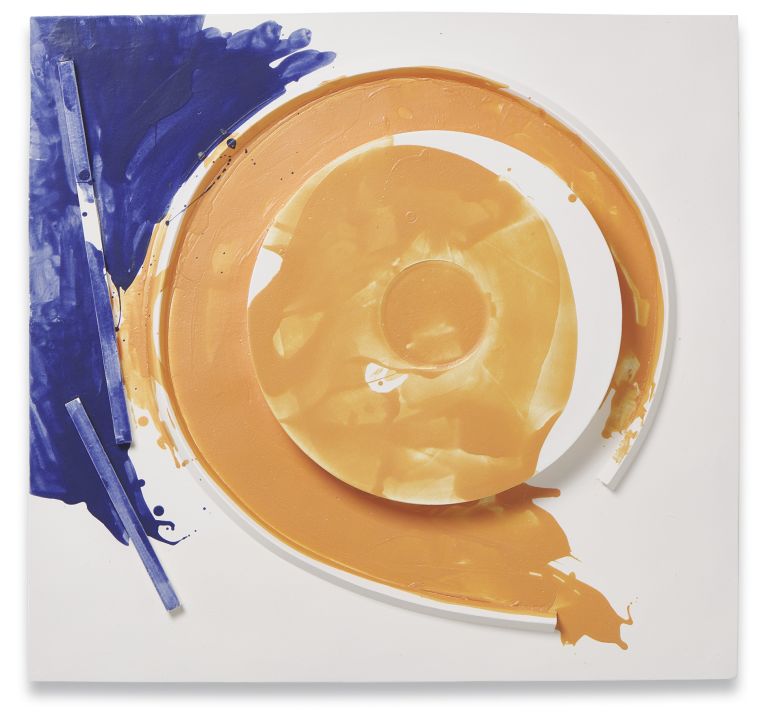 Rosemarie Trockel
Plusquamperfekt, 2018
Ceramic, engobe coated (slip trailing), glazed
70 &times; 70 &times; 12 cm
27 5/8 &times; 27 5/8 &times; 4 3/4 inches