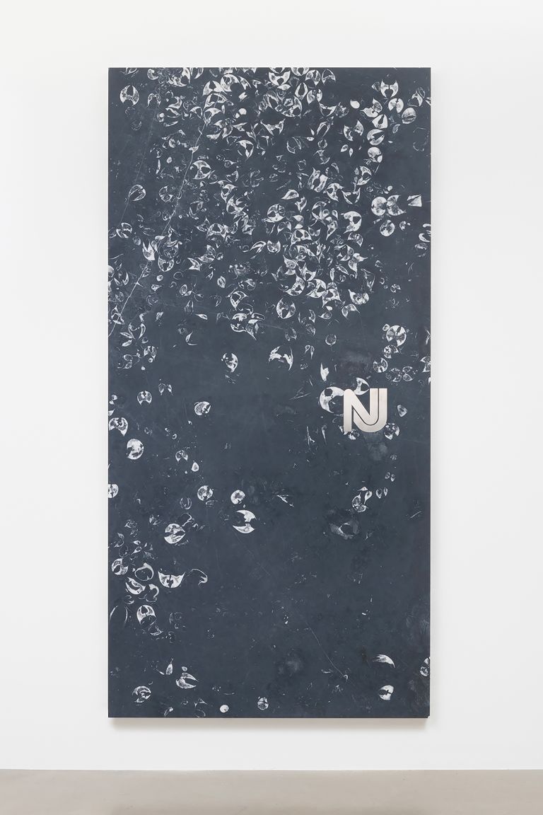 Cyprien Gaillard
Overburden, 2020
Aluminum honeycomb and limestone with stainless steel inlay
302.3 &times; 149.9 &times; 5.7 cm
119 &times; 59 &times; 2 1/4 inches