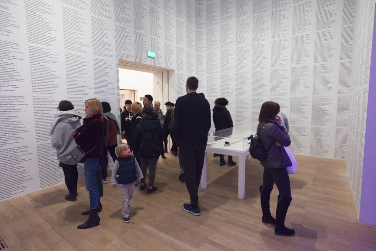 Installation view:&nbsp;ARTIST ROOMS: Jenny Holzer, Tate Modern, London, 2018&nbsp;
&copy; 2018 Jenny Holzer, member Artists Rights Society (ARS), NY
Photo: Lee Pretious&nbsp;