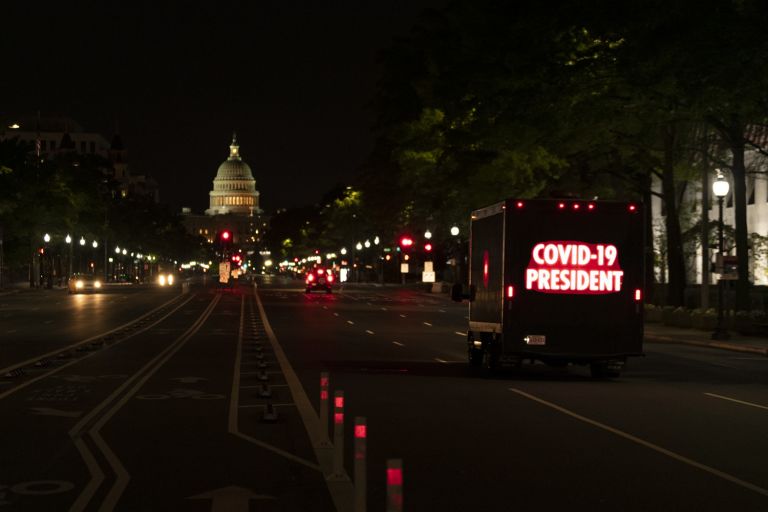 Jenny Holzer
COVID-19 PRESIDENT, 2020
LED truck
Text: EXPOSE, 2020
Washington, DC
© 2020 Jenny Holzer, member Artists Rights Society (ARS), NY
Photo: Ray Alvareztorres