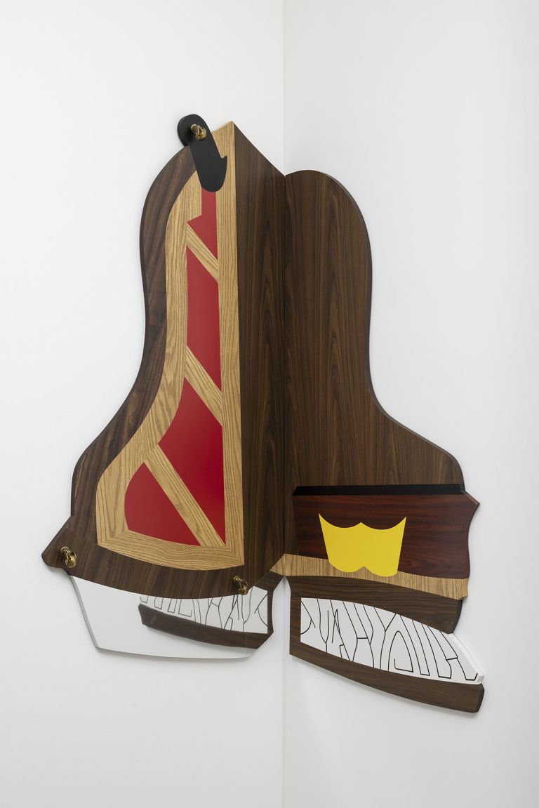 Richard Artschwager
Splatter Piano, 2007
Laminate, acrylic, casters on wood (two parts)
166 &times; 90 &times; 2 cm | 65 3/8 &times; 35 3/8 &times; 7/8 inches (left side)
155 &times; 78.5 &times; 2 cm | 61 &times; 31 &times; 7/8 inches (right side)