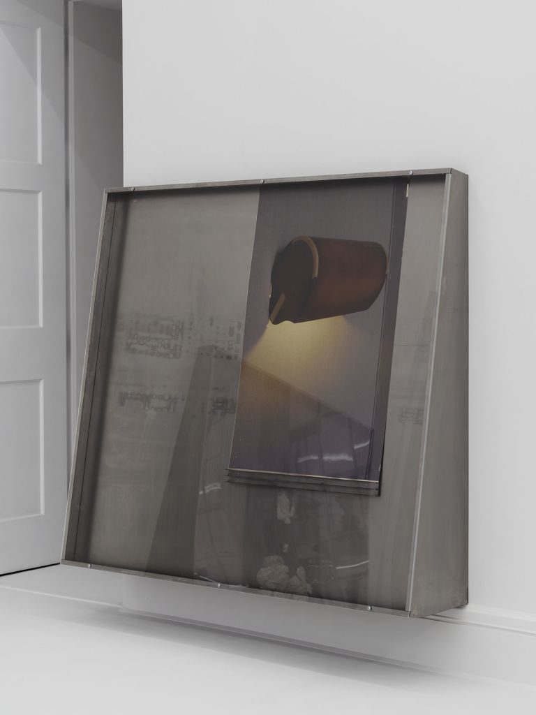 Thea Djordjadze
Untitled, 2017
Steel, acrylic glass, print on copper
135 &times; 145.5 &times; 33 cm | 53 1/8 &times; 57 1/4 &times; 13 inches