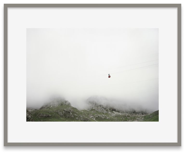 Andreas Gursky
Dolomiten, Seilbahn II (Dolomites, cable car II), 1987
C-Print, behind glass
107.5 &times; 134 &times; 4.8 cm | 42 1/4 &times; 52 3/4 &times; 2 inches (framed)
Edition of 6 + 2 AP