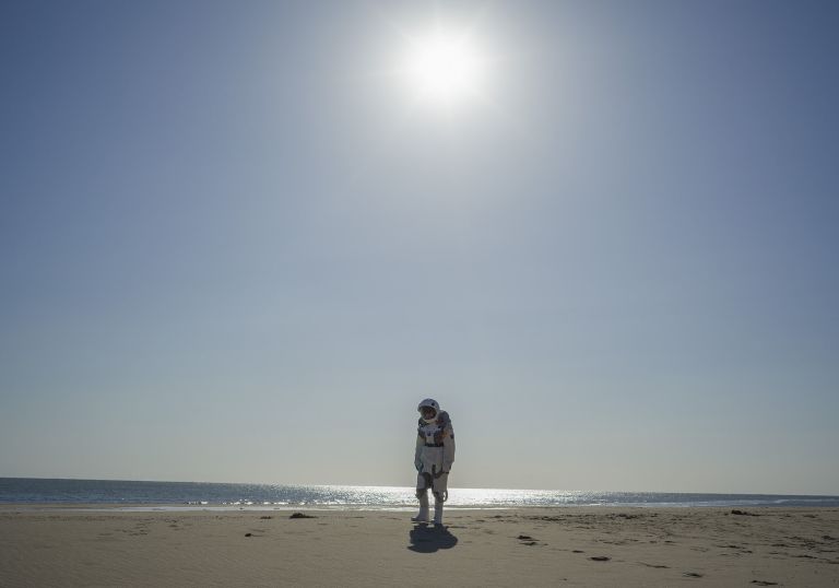 Cao Fei
Nova 01, 2019
inkjet print on paper
105 &times; 150 cm
41 3/8 &times; 59 inches