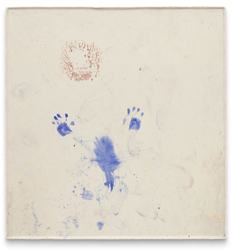 Lucy Dodd
Love Is a Many Splendored Thing, 2021
Cochineal, pigment and acrylic on canvas
111.8 &times; 106.7 cm
44 &times; 42 inches