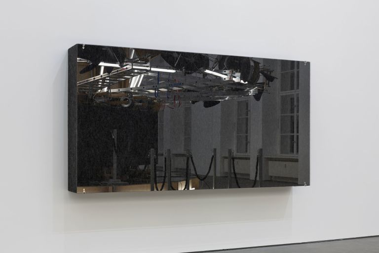 Reinhard Mucha
Kasse beim Fahrer 0.2, [2022] 1987 (detail)
Buy Ticket from Driver 0.2