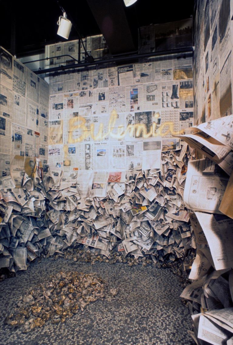 Senga Nengudi
Bulemia, 1988
Installation view, Maryland Institute College of Art, Baltimore, November 21, 1988–January 8, 1989
Photo: Howard Ehrenfeld