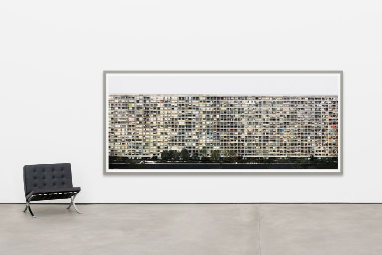 Andreas Gursky
Paris, Montparnasse, 1993 (scale image)