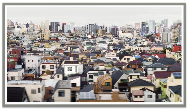 Andreas Gursky
Tokyo, 2017
Inkjet-print, Diasec
236.6  &times; 414.7 &times; 6.4 cm (framed)
93 1/8 &times; 163 1/4 &times; 2 1/2 inches (framed)