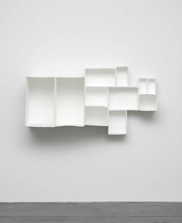 Andrea Zittel
Aggregated Stacks, #2 A, 2011
Cardboard, plaster, gauze
88 × 168 × 48 cm
34 5/8 × 66 1/8 × 19 inches