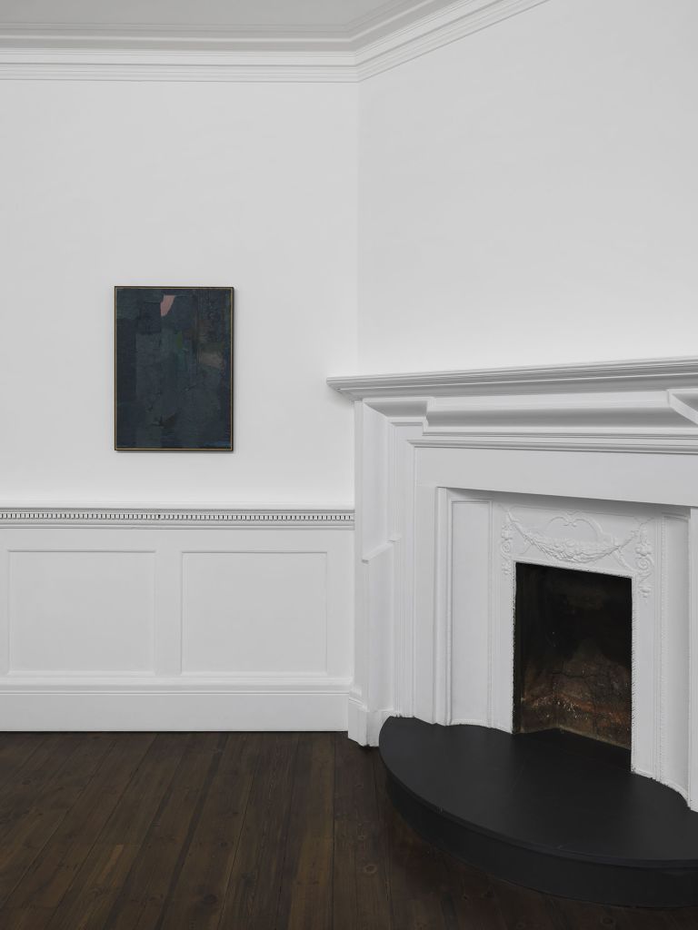David Maljkovic 
Overpaint with Shadows&nbsp; &nbsp;
Installation view, Spr&uuml;th Magers, London, February 23&ndash;March 28, 2024