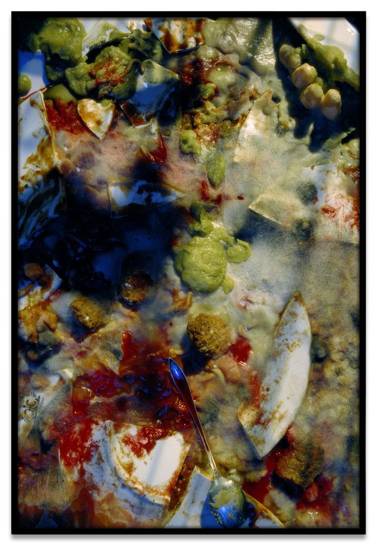 Cindy Sherman
Untitled #182, 1987
Chromogenic color print
227.3 × 151.1 cm | 89 1/2 × 59 1/2 inches