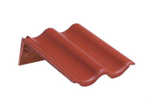 BMI Low Pitch System natura rood chaperonpan 90°
