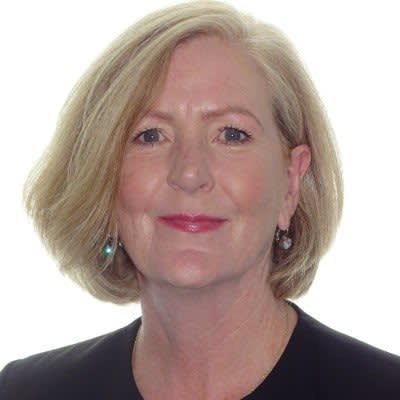 Photo of Karen McIntyre