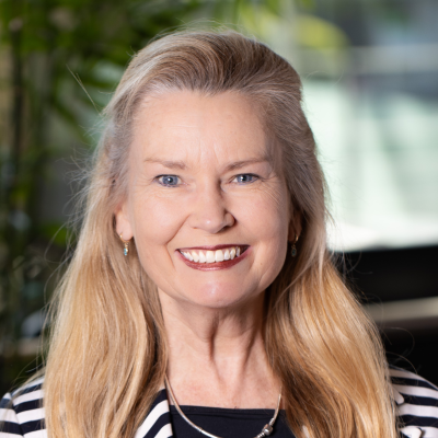 Photo of Kate Faktor