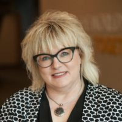 Photo of Michelle Jones
