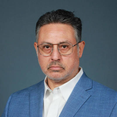 Photo of Roberto Aguirre