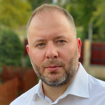 Photo of Kristof Hadi