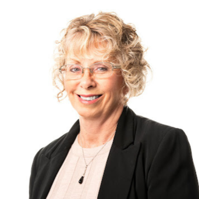 Photo of Suzanne Elliott