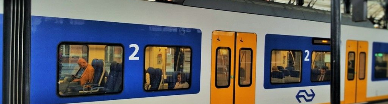 Exterior view of a new single deck NS Sprinter train