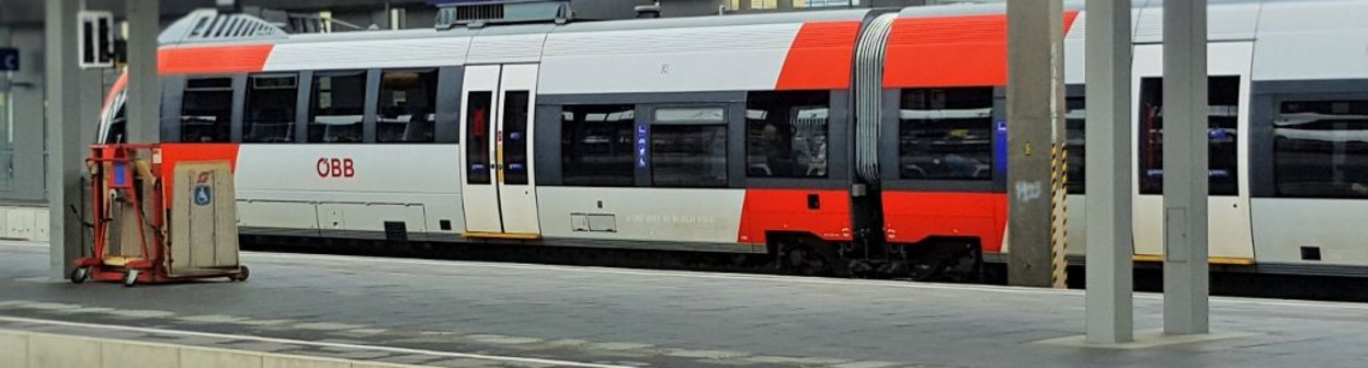 A train used on local services to/from Innsbruck