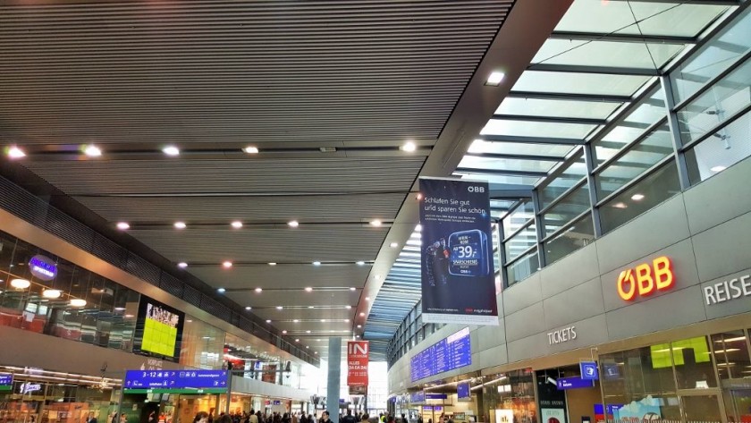 The main concourse as seen from inside the entrance on Sudtroller Platz