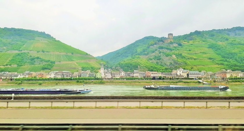 Heading into the Rhine Valley near Boppard