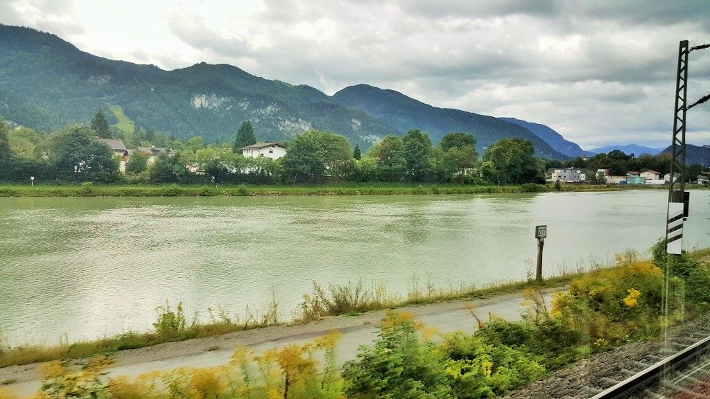 Taking the train from Munich to Venice 