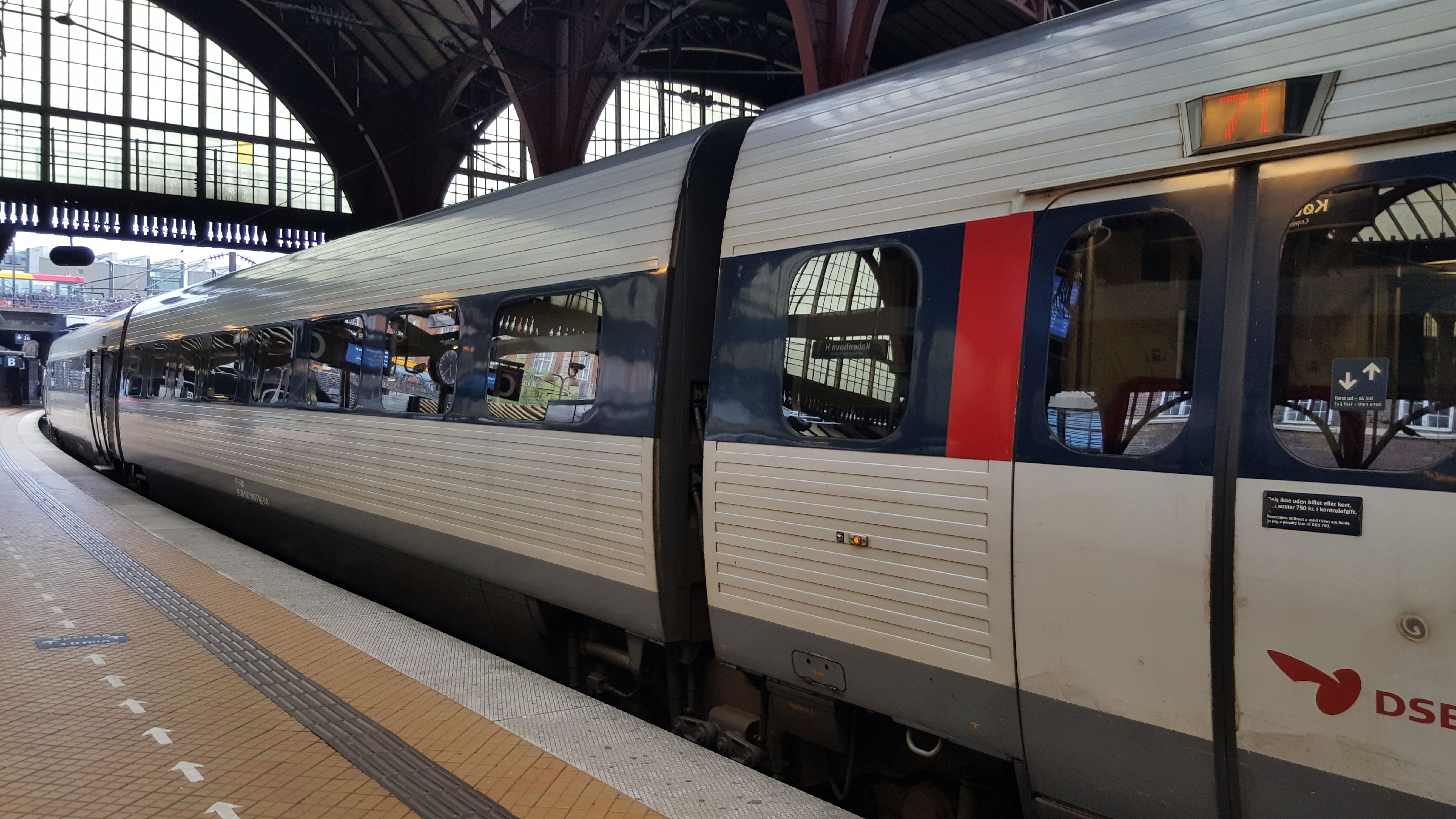 Buying and using train tickets & rail passes in Denmark ShowMeTheJourney
