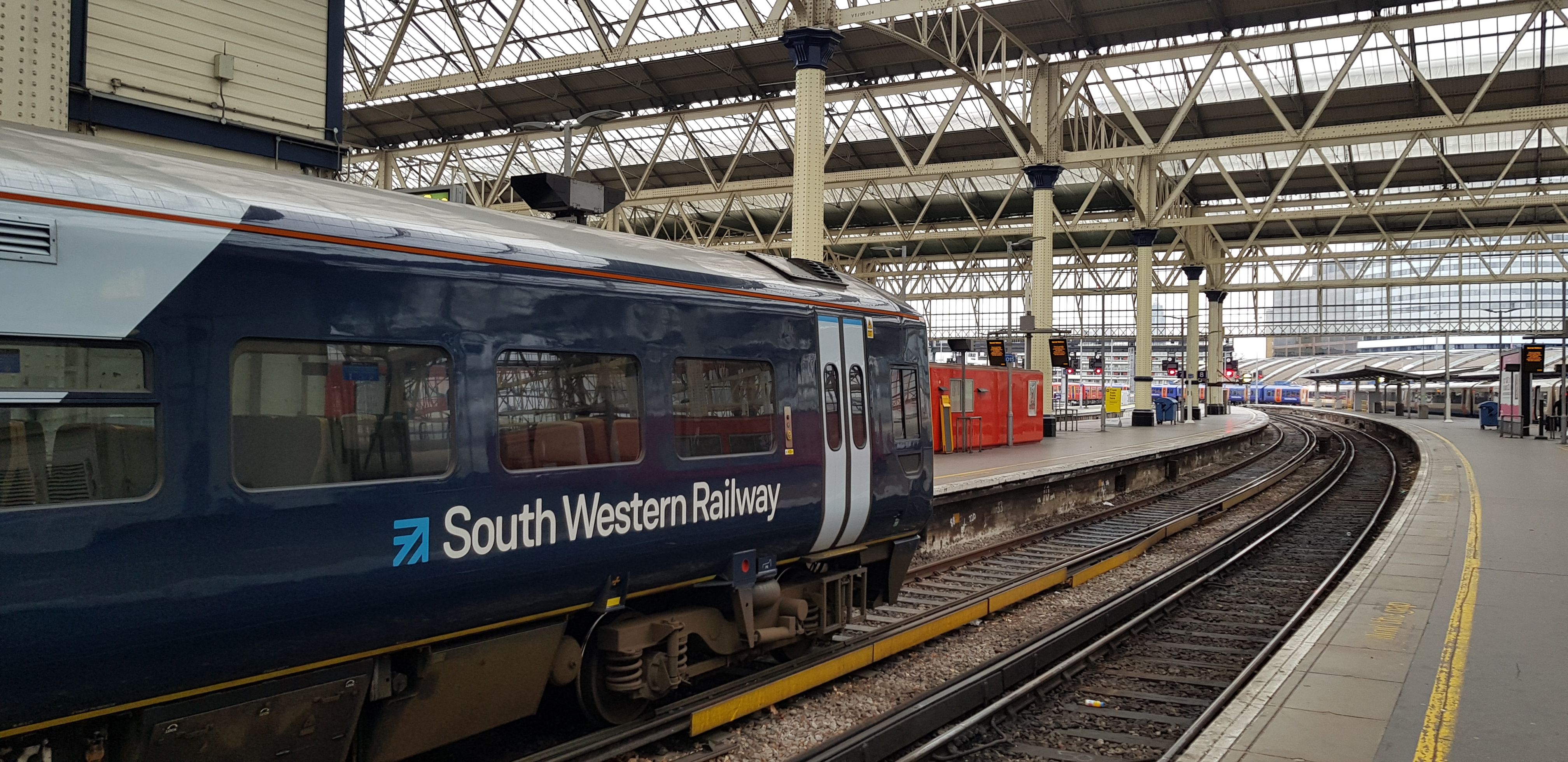 stonehenge tour from salisbury train station