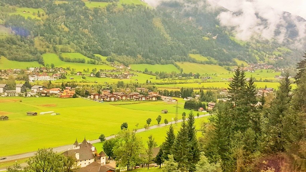 On the Cologne to Klagenfurt train journey