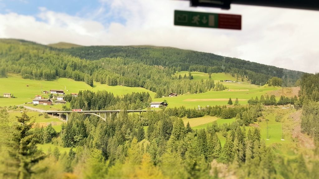 Between Munich and Italy by train