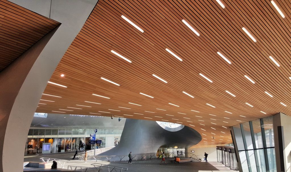 Re-inventing the main entrance to a station at Arnhem Centraal