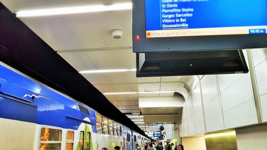 Using the RER when arriving in Paris by train