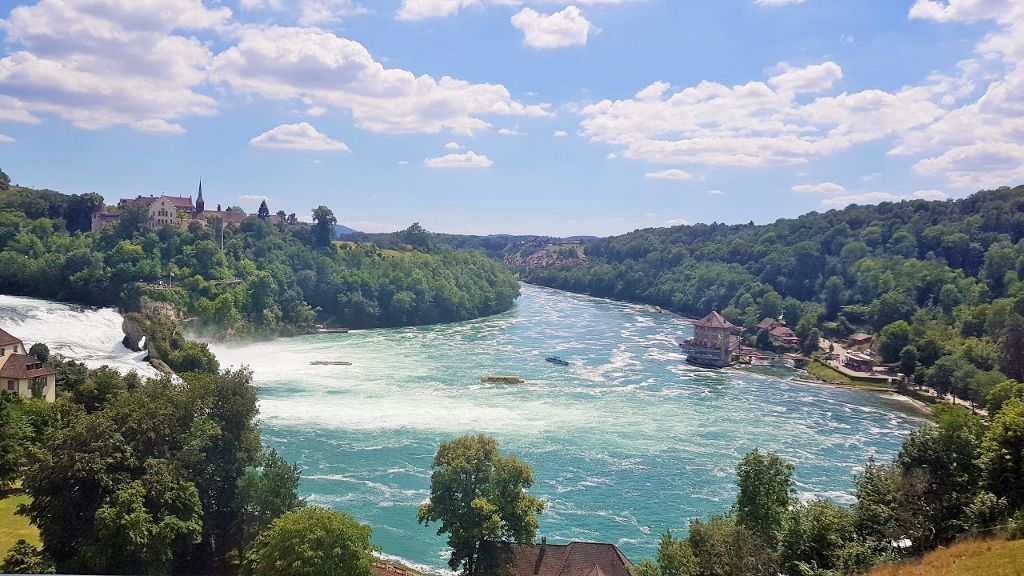 15 Most Fabulous Swiss Trains including Zurich to Schaffhausen