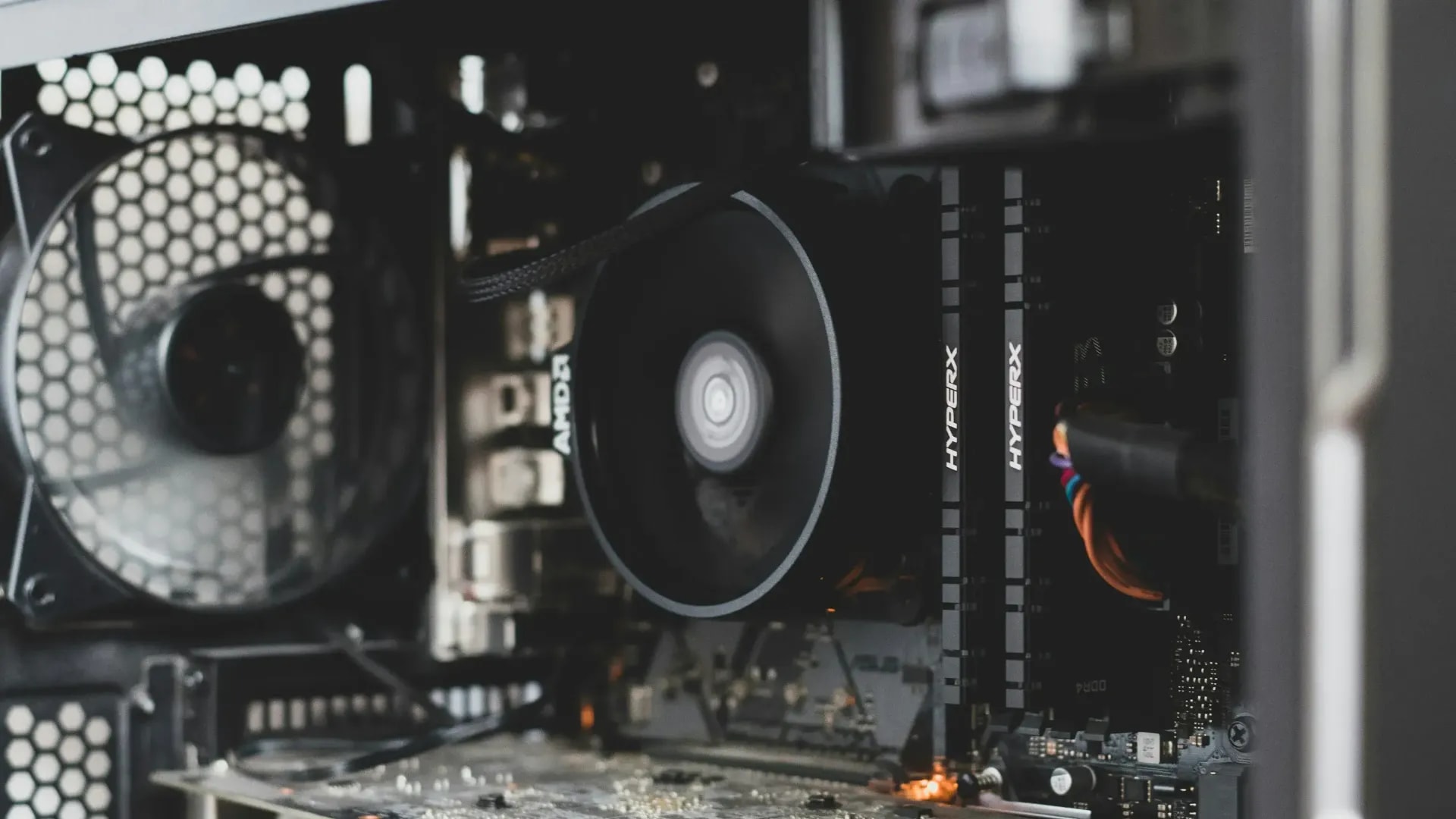 An illustration of DDR5 RAM sticks on a modern motherboard background.