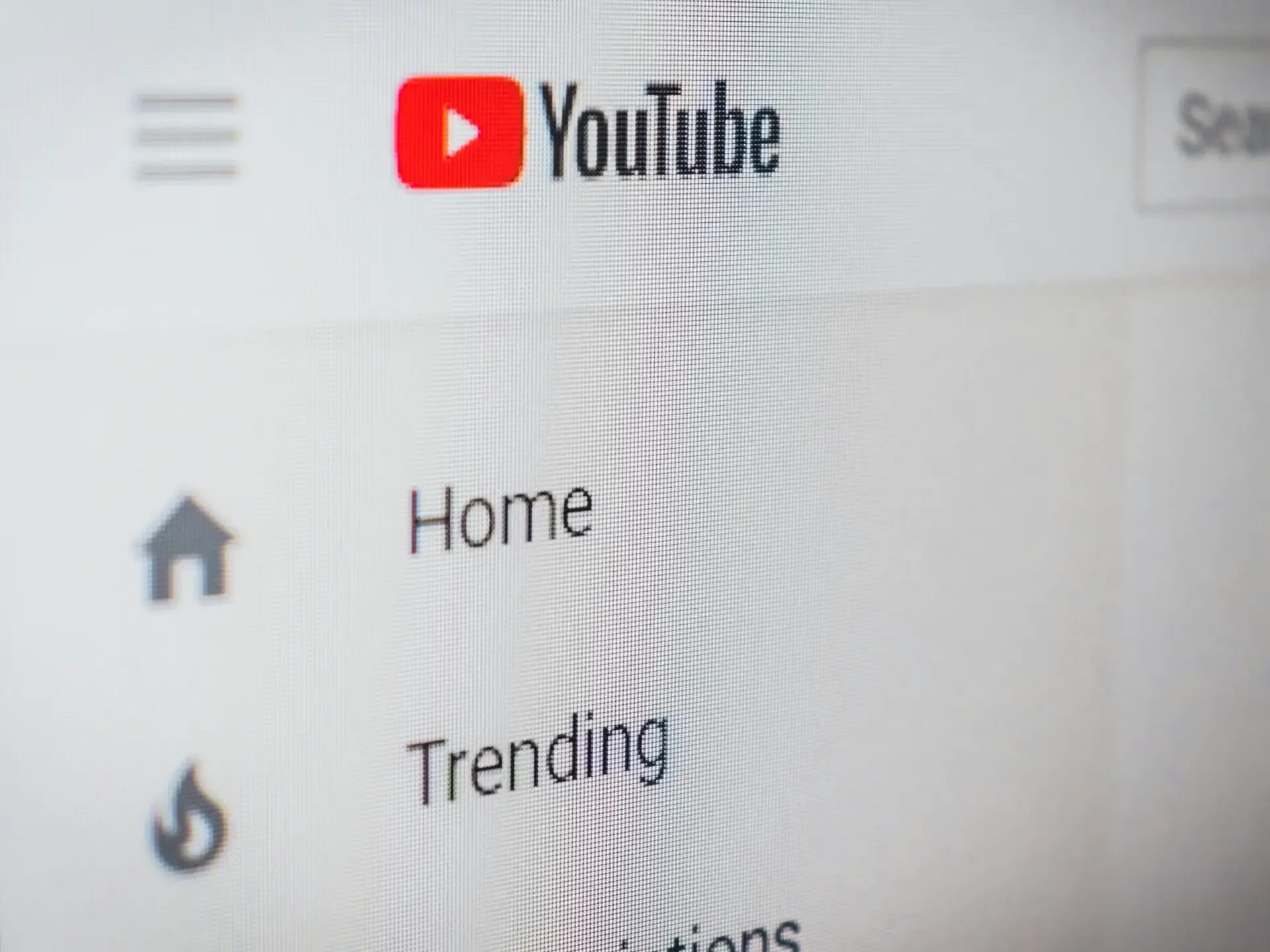 YouTube Data API v3 quota and usage details in Google Cloud Console showing search queries and uploads limit.