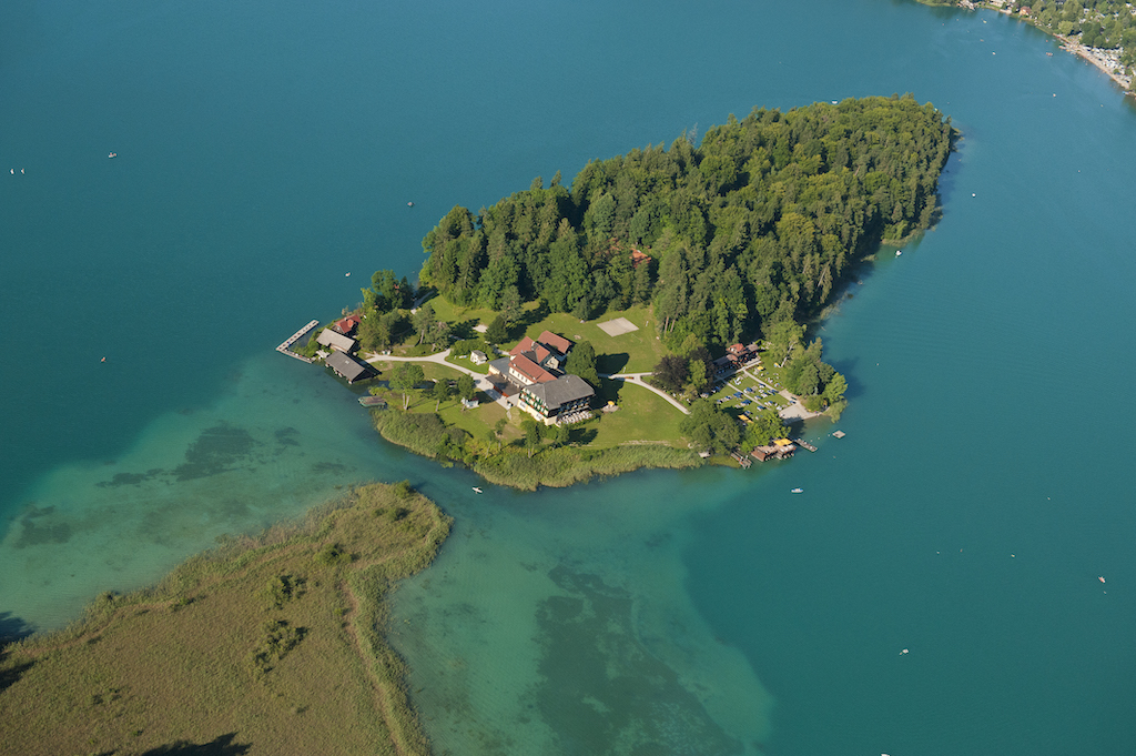 Eiland Faaker See Eiland in Faaker see