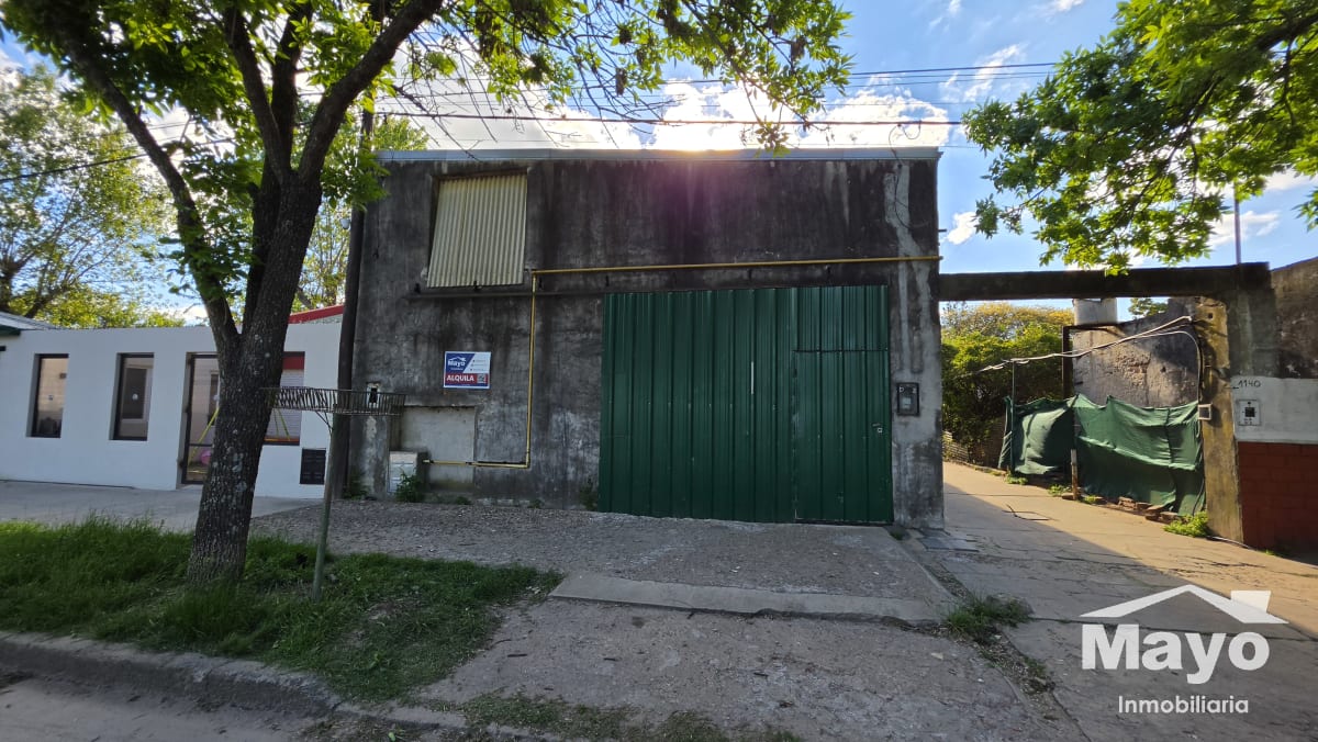 Amplio Galpón