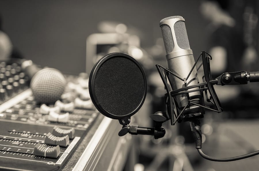 Strong demand for commercial radio continues Strong demand for commercial radio continues