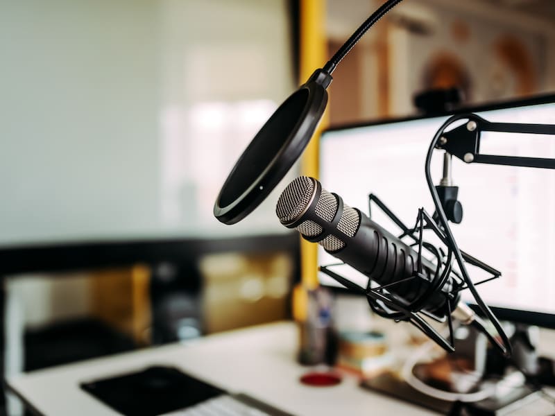 Frank Energy and Play on sells sports straight