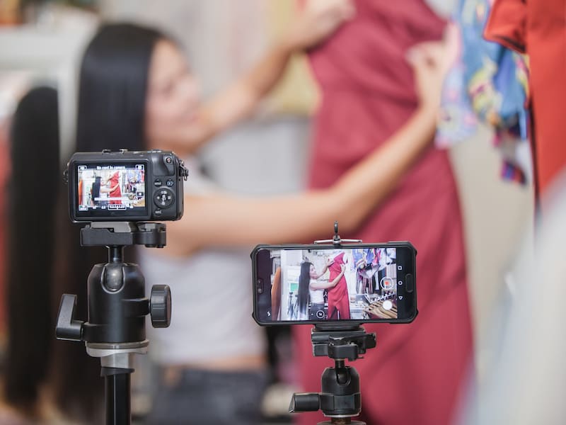 NZ Herald takes on live shopping