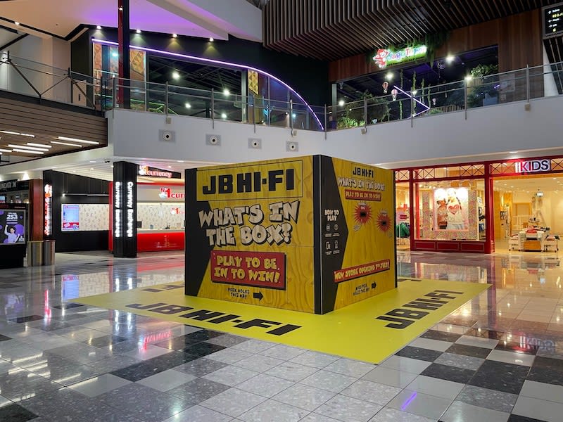 Big box brand activation for new JB Hi-Fi store Big box brand activation for new JB Hi-Fi store