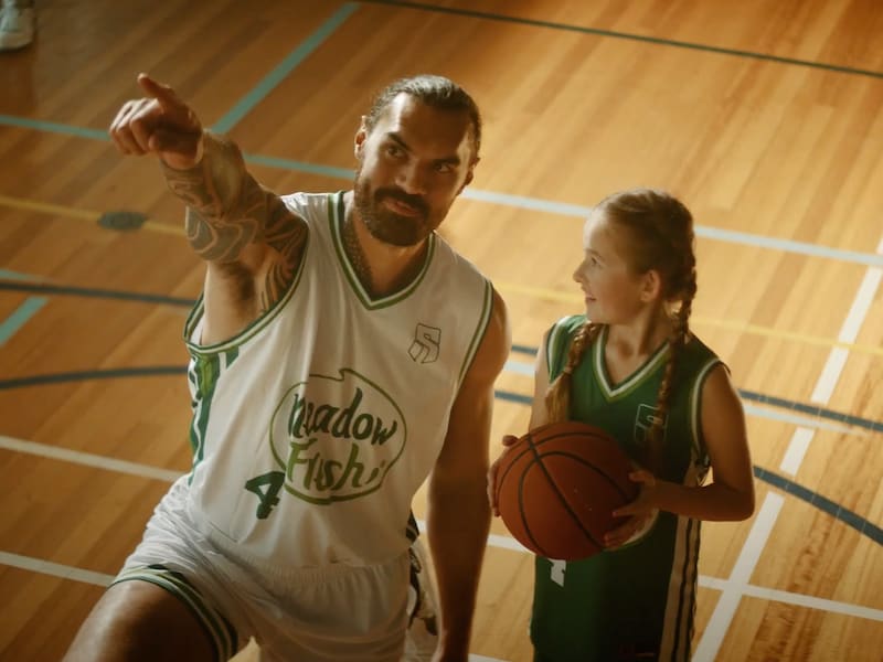 Steven Adams takes Meadow Fresh milk to new heights Steven Adams takes Meadow Fresh milk to new heights