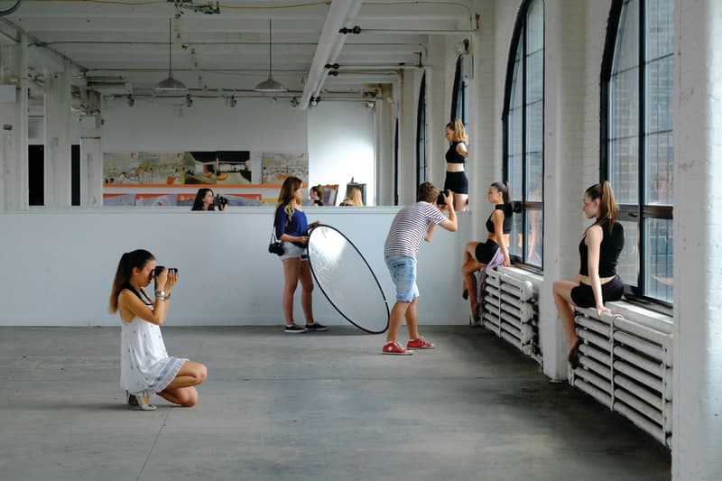 Photographers shooting models