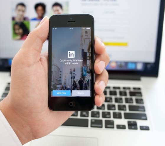 Comment apparaître en tête des résultats de recherche de LinkedIn ?