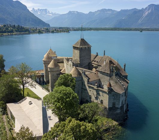 Entre donjon et griffon, le château de Chillon prête son décor emblématique aux évènements