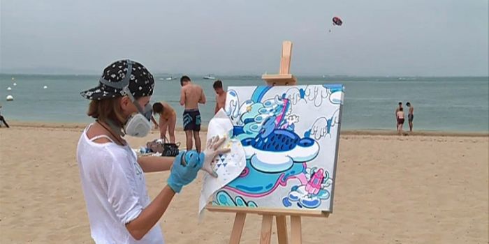 Du street-art sur la plage